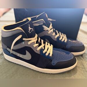 Air Jordan 1 Mid SE Craft “Inside Out – Obsidian” – Size 12